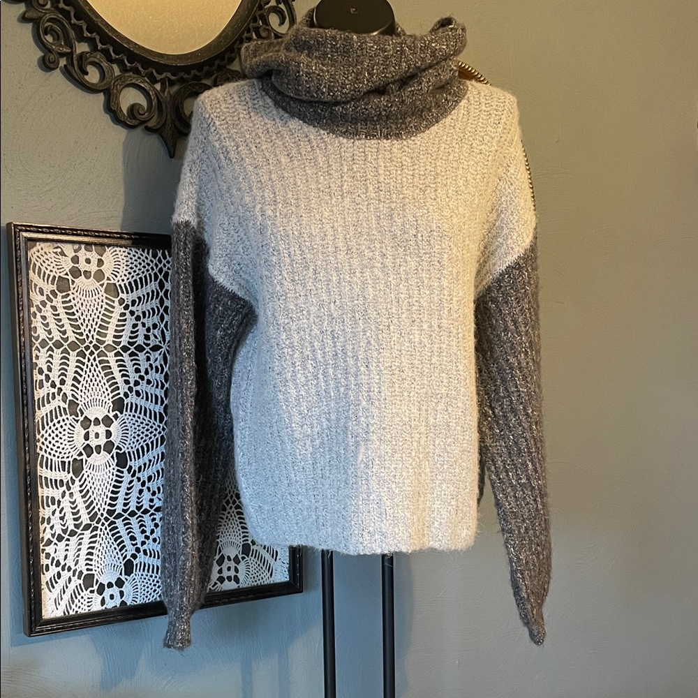 Ruby Moon Cowl Neck Sweater - Gray and Cream